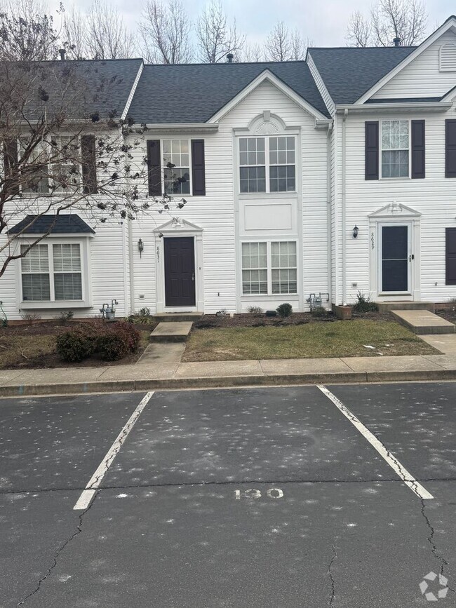 Building Photo - Beautiful Townhouse To Rent in Glen Allen