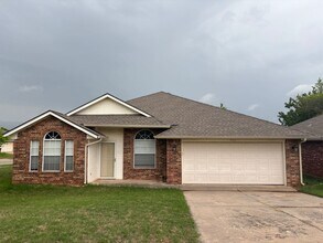 Building Photo - Wonderful 3 Bed 2 Bath Home in Norman