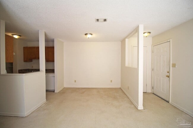 Building Photo - 5205 Charbar Dr