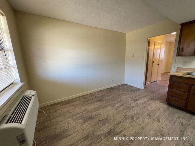 Building Photo - Village West Canyon