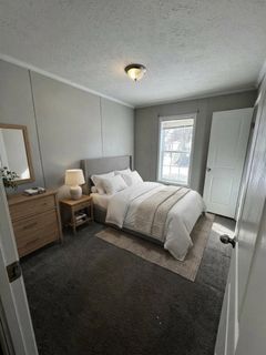 Building Photo - 94 Belmar St