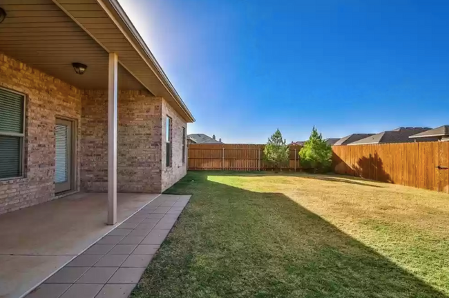 Building Photo - Upland Heights 3 Bedroom 2 bathroom Home!