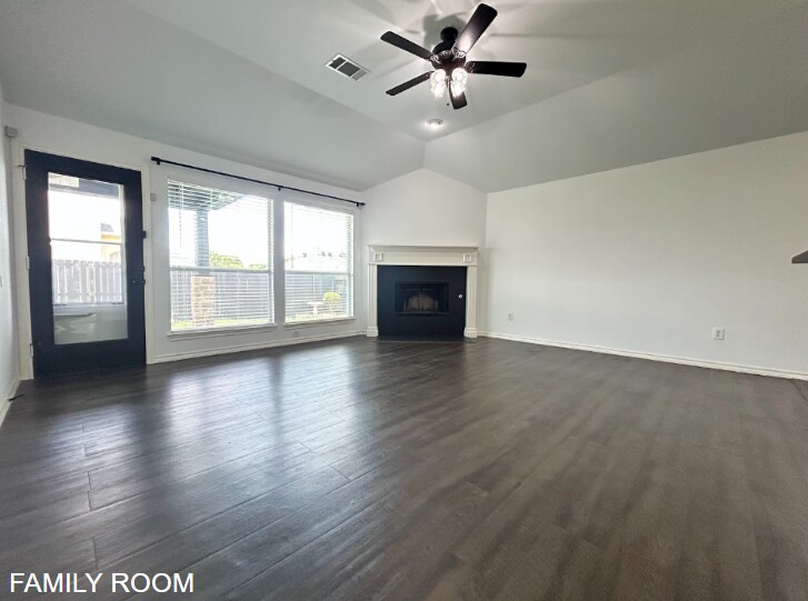 Building Photo - 4517 Woodbluff Dr