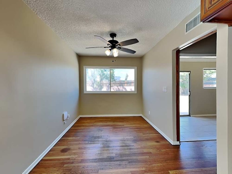 Building Photo - 14249 Minnehaha St