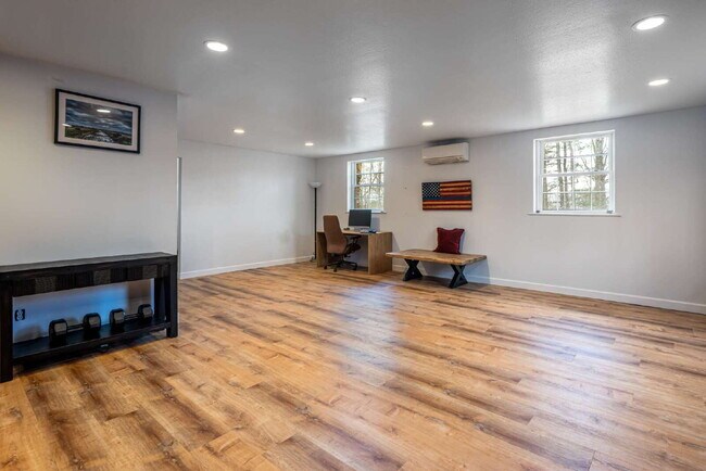 Building Photo - Fairview Retreat | 3BR/3BA with Finished Basement, 2-Car Garage & Private Yard — 17 Min to Asheville