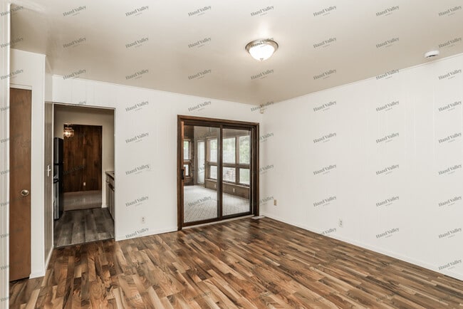 Building Photo - 9075 Tripoli Dr