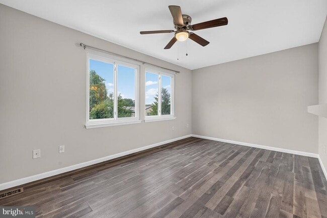 Building Photo - 8808 Eureka Ln