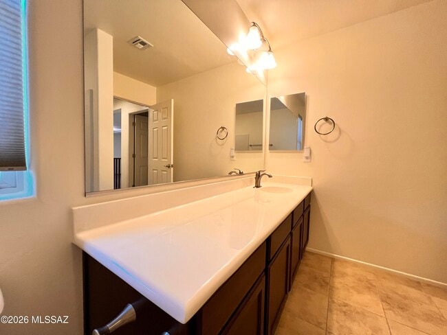 Building Photo - 12992 Westminster Dr