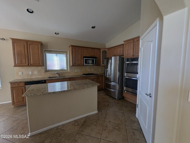 Building Photo - 651 W Sonatina Ln