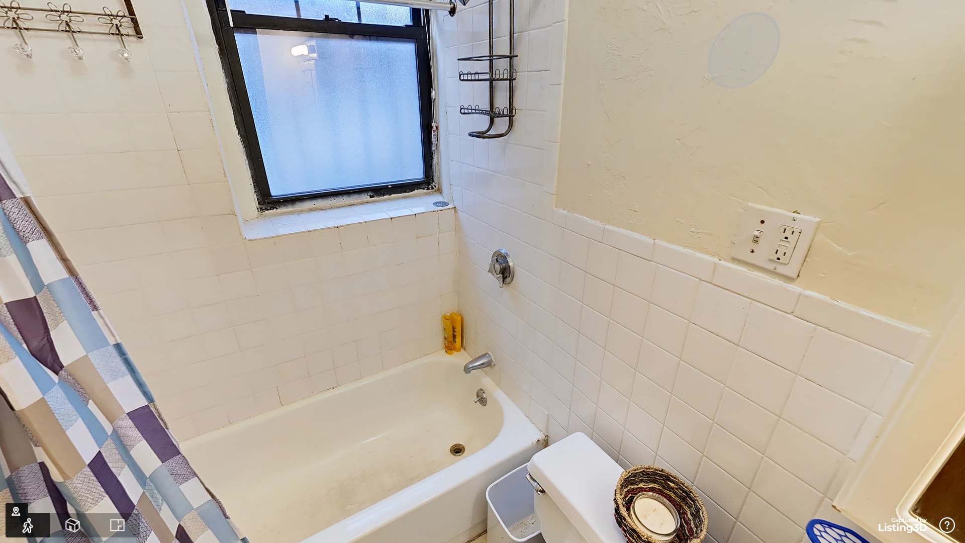 Building Photo - 110 Saint Stephen St