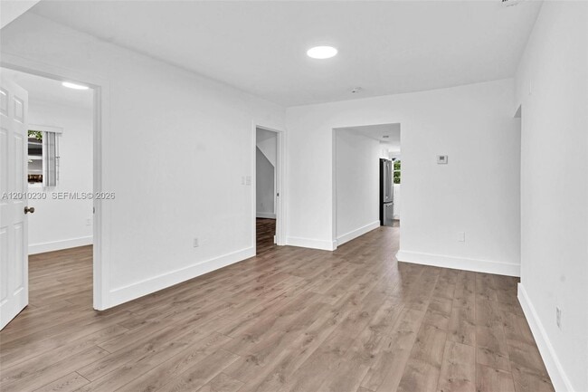 Building Photo - 2636 SW 29th Ct