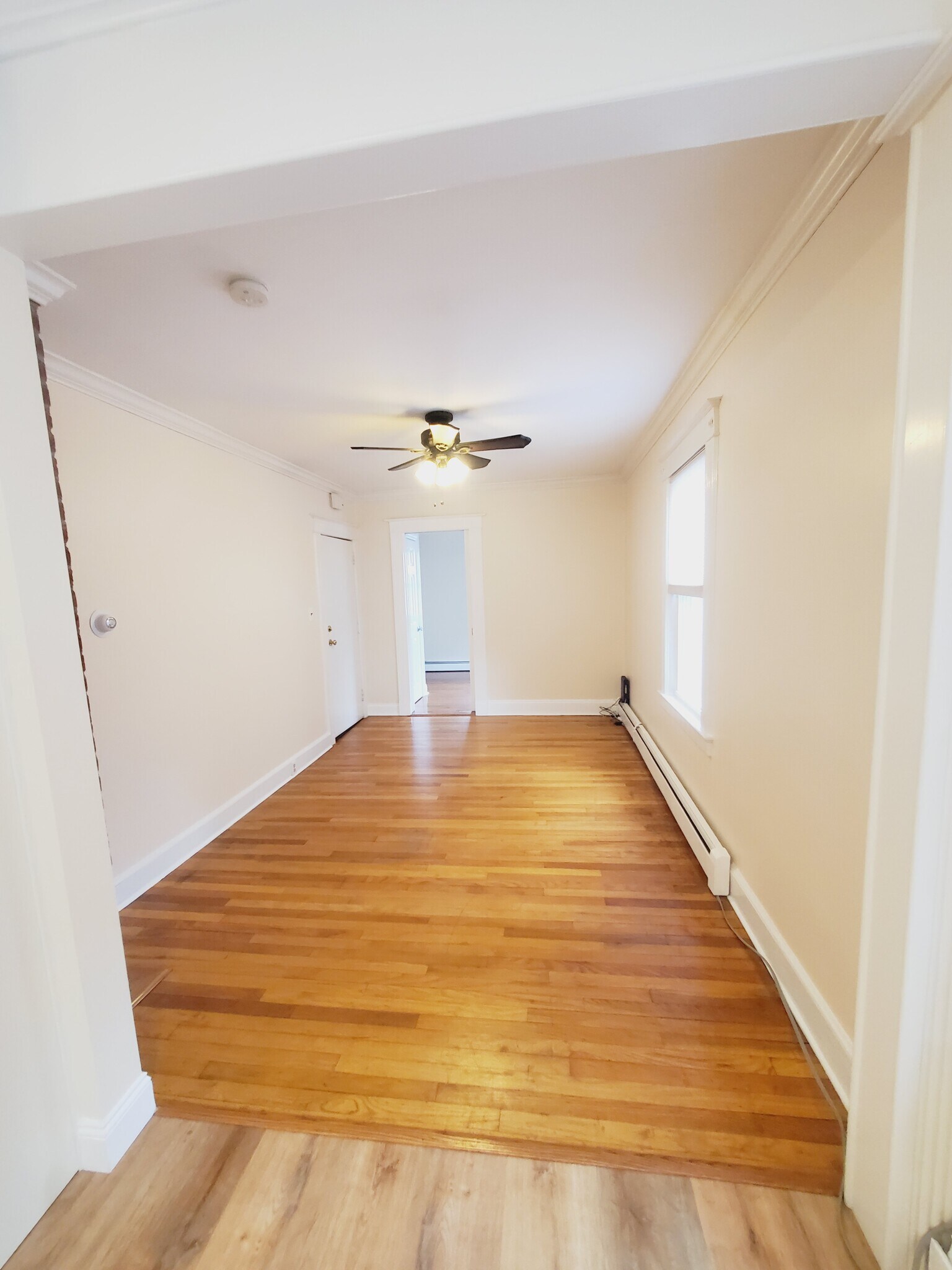 Building Photo - 25 Scofield Ave