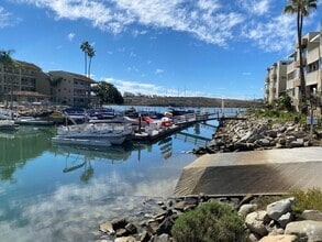 Building Photo - Carlsbad Cove On The Lagoon