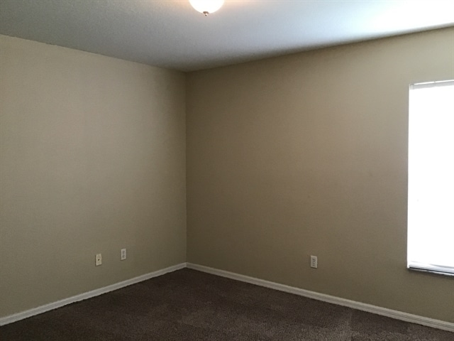 Building Photo - 15601 Sarcee Ct