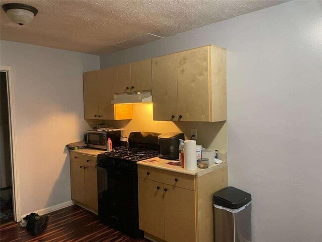 Building Photo - 58 Ezzard St