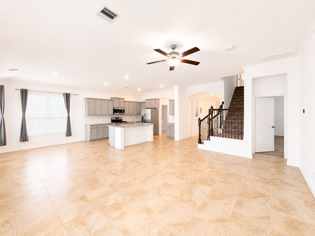Building Photo - 20015 Matador Ridge Dr