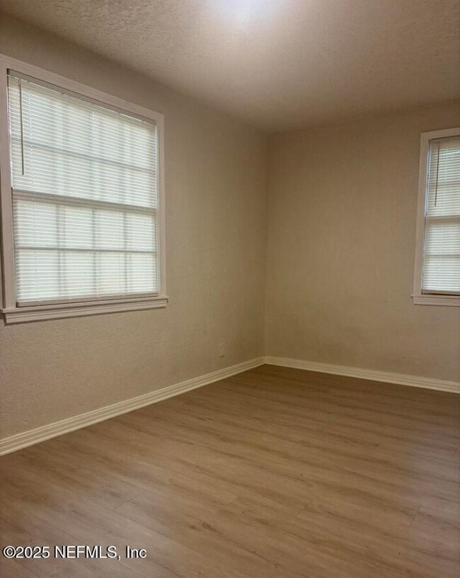 Building Photo - 981 McTyre Ct