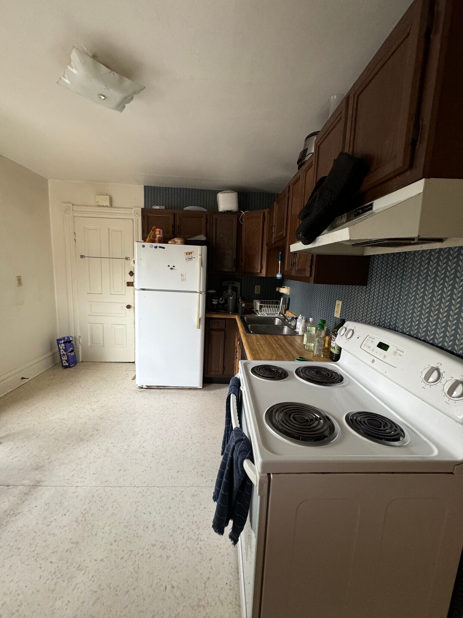 Building Photo - 77 W Howard St