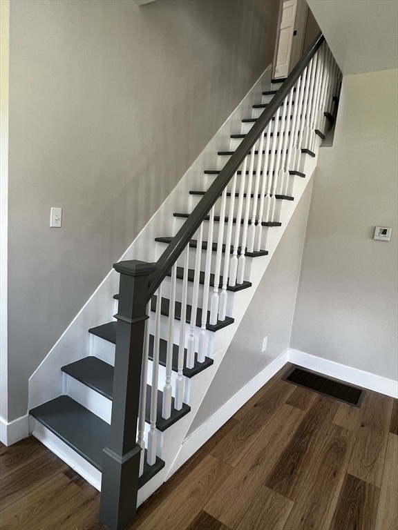 Building Photo - 56 Pelham St