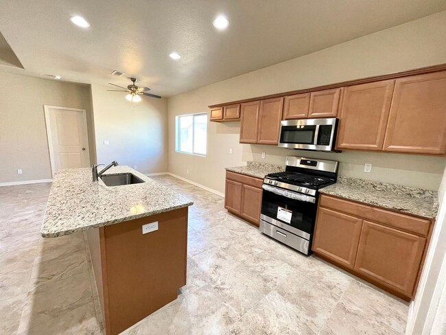 Building Photo - Brand New Beautiful 4 Bedroom Home in New ...