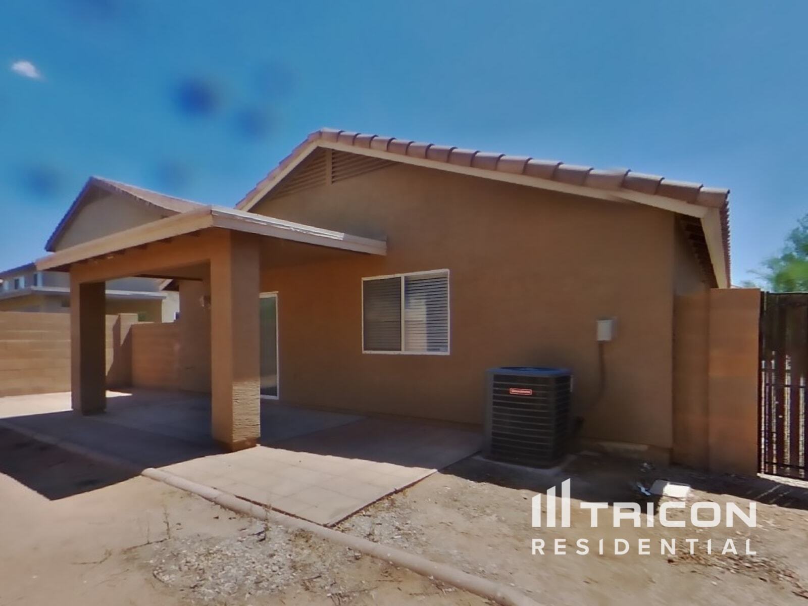 Building Photo - 31361 N Blackfoot Dr