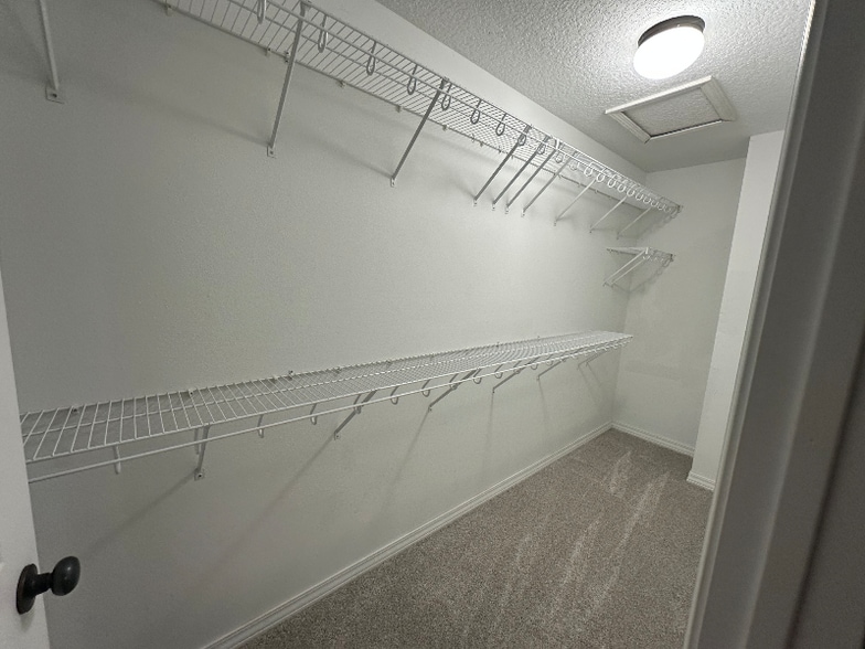 Building Photo - 544 Centennial St