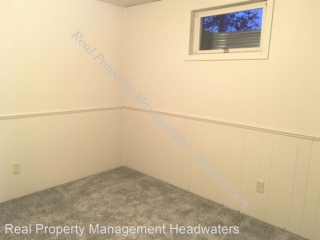 Building Photo - 3 br, 2.5 bath House - 1560 Williamsburg Road