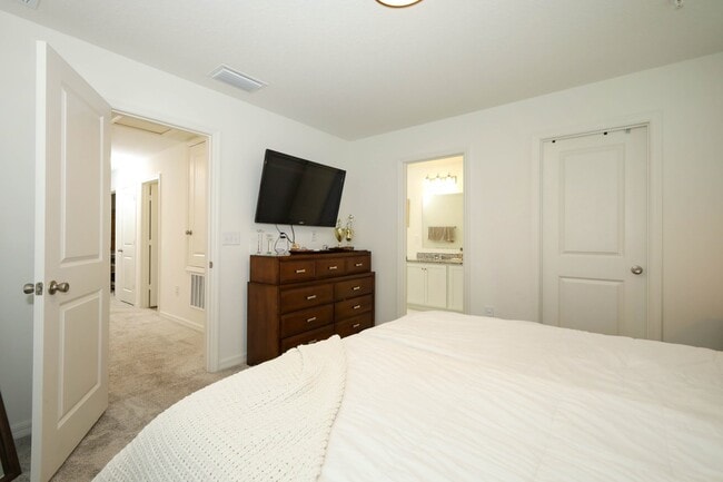 Building Photo - 2326 Carrabelle Wy