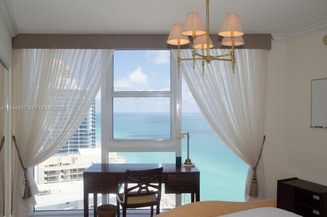 Building Photo - 17201 Collins Ave