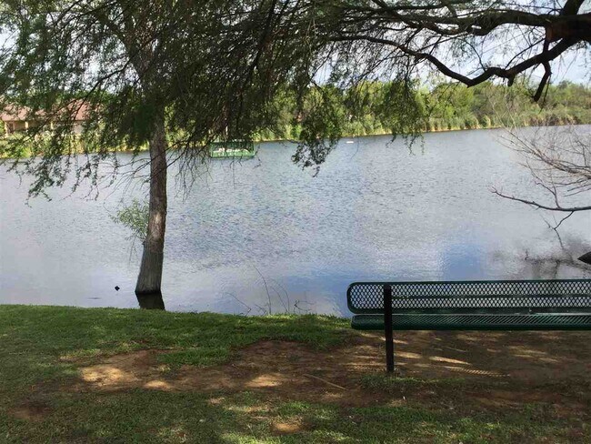 Building Photo - 608 Waxwing Cedar Drive