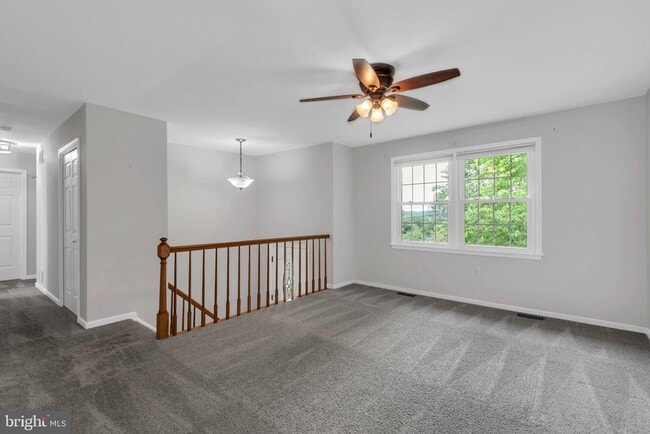 Building Photo - 644 Jasontown Rd