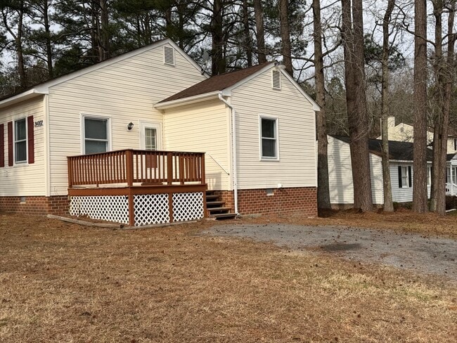 Building Photo - One Story Duplex