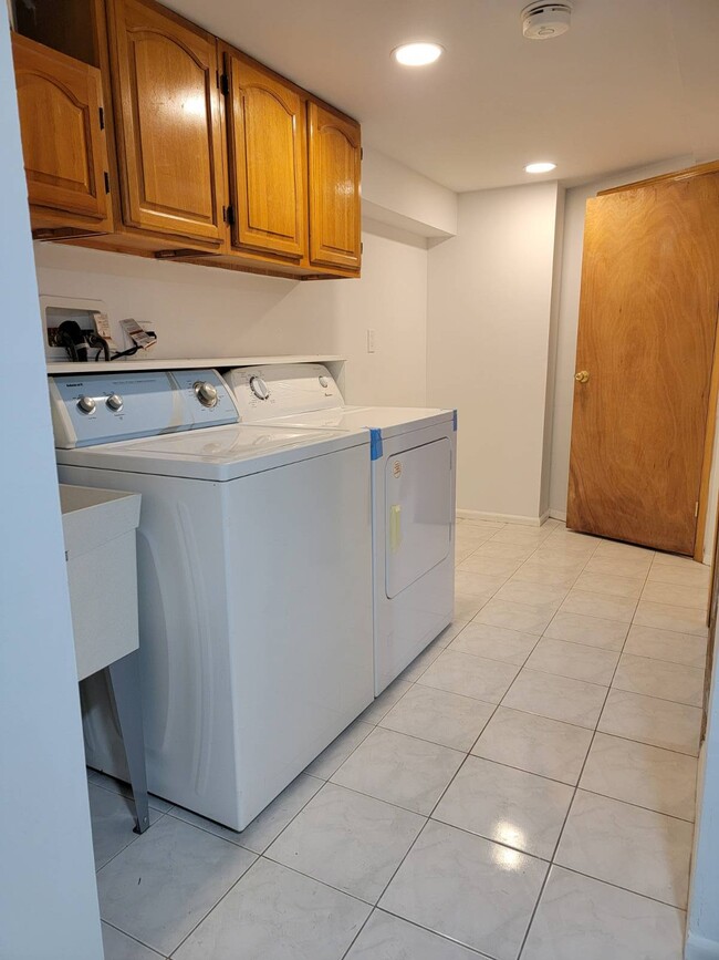 Building Photo - 57-08 260th St