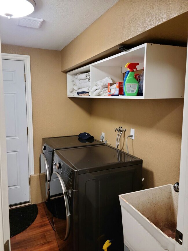 Building Photo - Well maintained 4bd Bothell home!