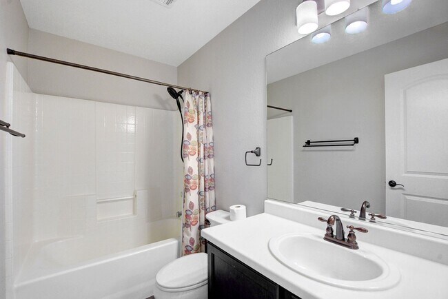 Building Photo - Incredible Single Story Southern Highlands...