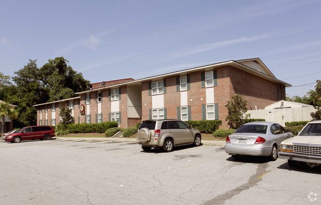 Building Photo - Andover Crossing