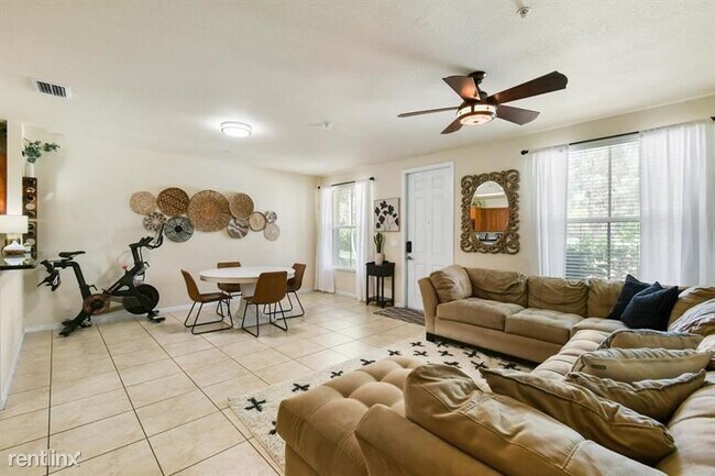 Building Photo - 3 br, 2.5 bath Townhome - 4651 Mimosa Ter ...