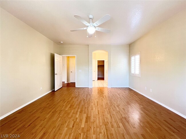 Building Photo - 2985 Panorama Ridge Dr