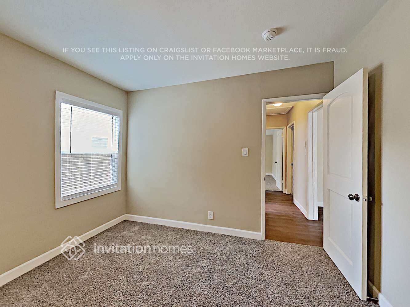 Building Photo - 6952 Donna Ave