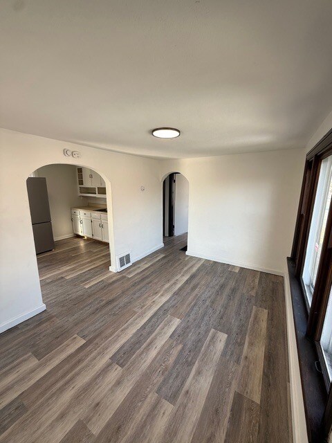 Building Photo - 2637 Grand Ave