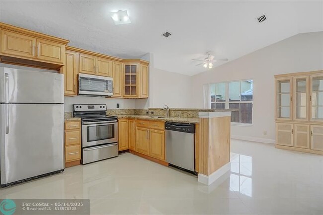 Building Photo - 3387 Chickee Ln