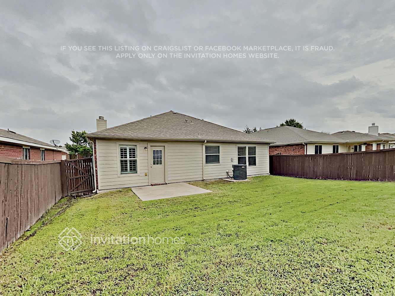 Building Photo - 8824 King Ranch Dr