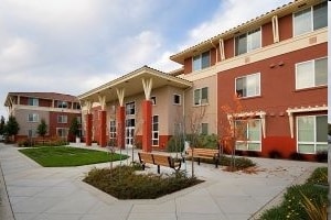 Building Photo - Wisteria Place