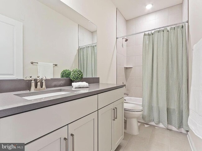 Building Photo - 1310 Parker Blvd