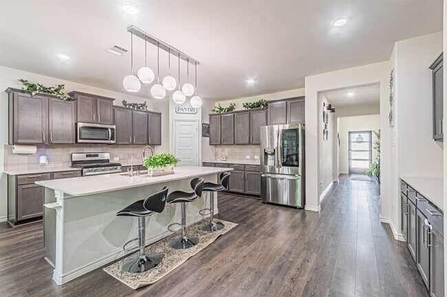 Building Photo - 3316 Azure Ln