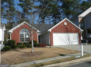Building Photo - 558 Parc River Blvd