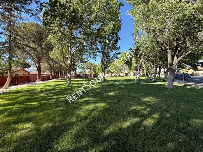 Building Photo - 14229 Winchester Dr