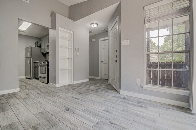 Building Photo - 12220 Tyson Cove