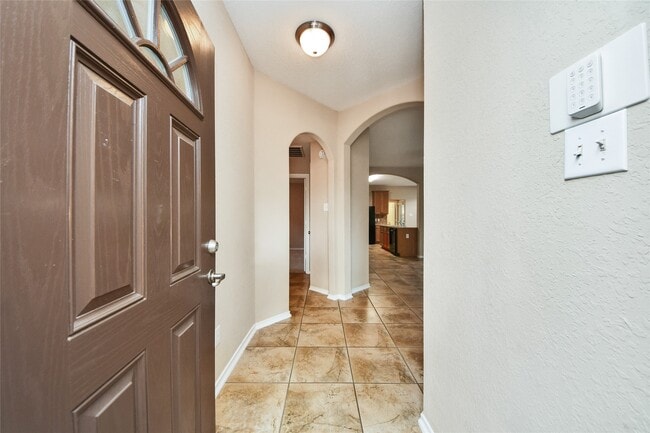 Building Photo - 11426 Ryan Manor Dr