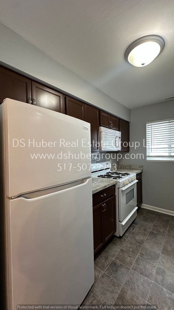 Building Photo - 1917 Bois Ile Dr